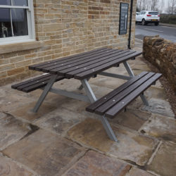 Wybone RPP5 Picnic Bench with recycled plastic slats and steel frame
