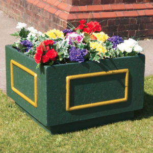 Wybone - VP Square Flower Planters with Plinths