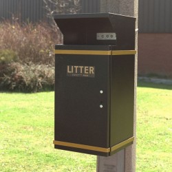 Wybone - WSP/D Post Mountable Closed Top Bin