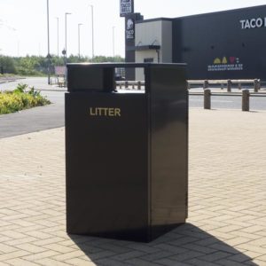 Wybone Barnsley Litter Bin showing back of unit
