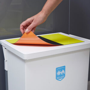 Magnetic Flip Label on the lid of a clinical waste bin.